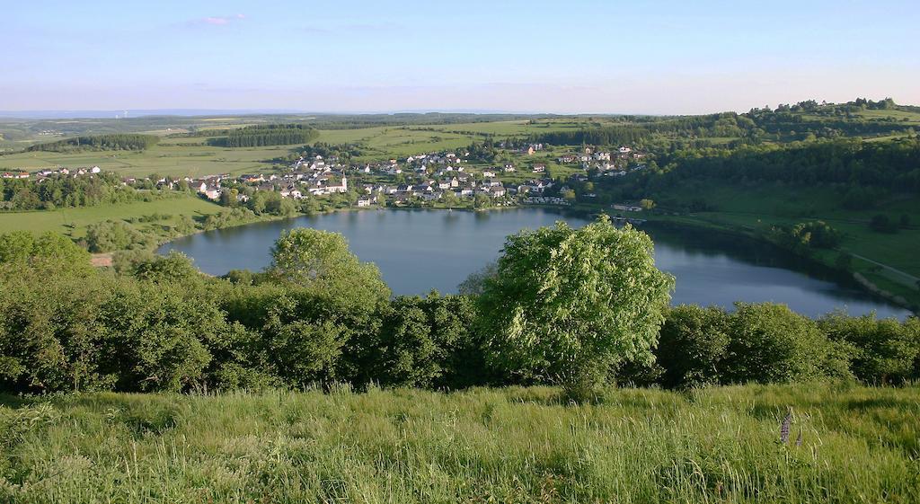 Apartmán Fewo-Eifel-Mediterran Schalkenmehren Pokoj fotografie